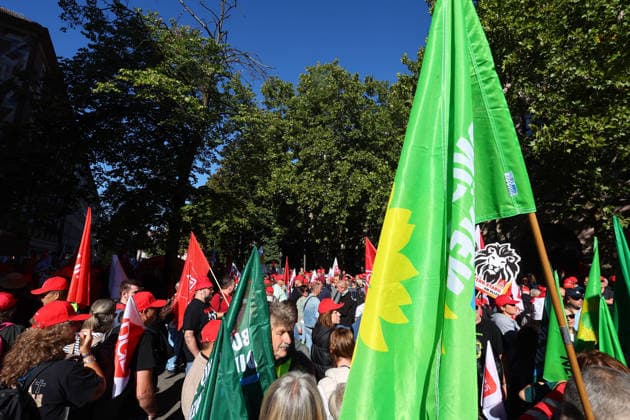 Politics, Demonstration against the labor reform in Germany Demonstration against the labor reform in Nuremberg , Bayern , Germany . September 26th, 2026 Photo by Davide Elias Copyright: xDavidexEliasx