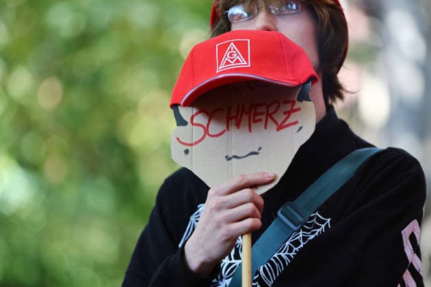 Politics, Demonstration against the labor reform in Germany Demonstration against the labor reform in Nuremberg , Bayern , Germany . September 26th, 2026 Photo by Davide Elias Copyright: xDavidexEliasx