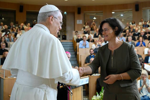 POPE LEO XIV MEETS SYNODAL ASSEMBLY, CATECHUMENS AND NEOPHYTES IN PARIS France, Paris, Vatican, 2026 9 26 Pope Leo XIV meets with members of the Provincial Synodal Assembly, Catechumens and Neophytes at the Catholic Institute of Paris during his apostolic journey to France. EDITORIAL USE ONLY - NO BOOKS Copyright: xVATICANxMEDIA xCatholicxPressxPhotox