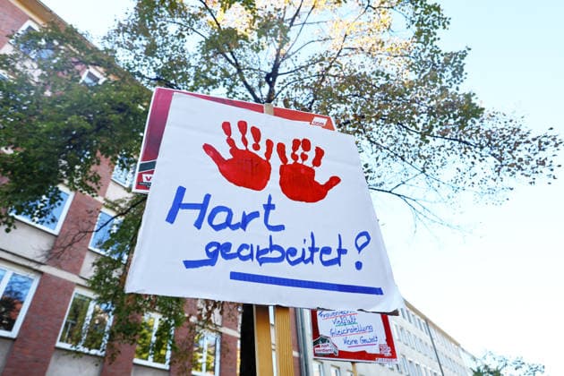 September 26, 2026, Nuremberg, Bayern, Germany: Demonstration against the labor reform in Nuremberg , Bayern , Germany . September 26th, 2026 Nuremberg Germany  - ZUMAe140 20260926_zip_e140_018 Copyright: xDavidexEliasx