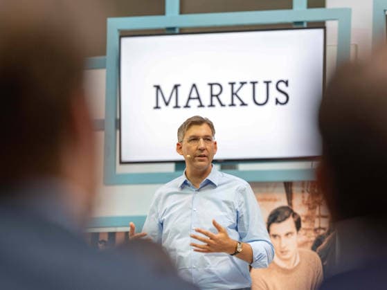 September 26, 2026 ÖVP Future Congress 013 Markus Markus Figl, ÖVP Vienna State Party Chairman and Innere Stadt District Chair, at the Vienna People s Party s Future Congress on September 26, 2026, at the Platinum in the UNIQA Tower in Vienna, Vienna, Austria