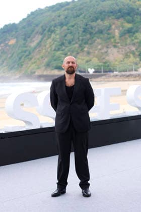 San Sebastian - Le Faux Soir Photocal Arieh Worthalter attended Le Faux Soir Photocall during 74th San Sebastian International Film Festival at Kursaal Palace on September 26, 2026 in Donostia San Sebastian, Spain Photo by ABACAPRESS.COM San Sebastian Euskadi Spain  Copyright: xABACAx
