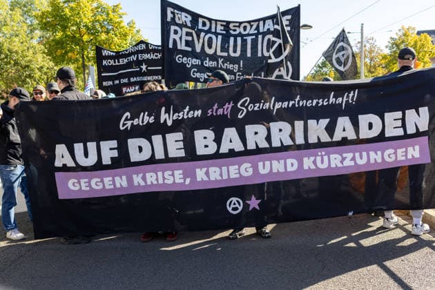 September 26, 2026, Leipzig, Saxony, Germany: Demonstrators participate in an UnkoÂ¼rzbar rally in Leipzig, Germany, on September 26, 2026, protesting cuts to social services and calling for the protection of social welfare and public services. The demonstration brought together protesters carrying banners, placards and flags as they marched through the city. Speakers and participants addressed issues including social welfare, public spending, employment, pensions, healthcare and the future of public services. The rally was part of the UnkoÂ¼rzbar campaign, which mobilizes against cuts to social services and public-sector provision in Germany. Leipzig Germany  - ZUMAc291 20260926_zip_c291_004 Copyright: xMariaxCastrox