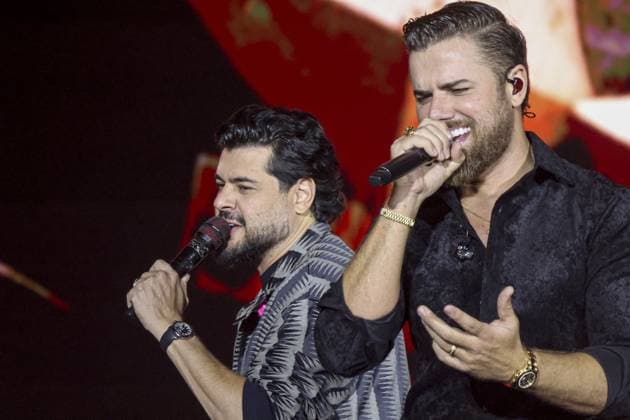 RECORD DATE NOT STATED Ze Neto & Cristiano perform at the Jaguariuna rodeo. jaguariuna (sp), 09 26 2026 rodeo show the duo ze neto & cristiano perform during the jaguariuna rodeo festival, this Saturday morning (26), in jaguariuna, in the interior of Sao Paulo.(Foto: Leco Viana Thenews2 imago images) Ze Neto & Cristiano perform at the Jaguariuna rodeo.  Copyright: xLecoxVianax