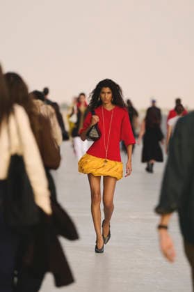 September 26, 2026, Milan, Italy, Italy: Models on the runway at the Moschino fashion show in Milan, September 2026 Milan Italy  - ZUMAg279 20260926_zip_g279_023 Copyright: xAlessandroxGalatolix