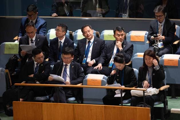 September 26, 2026, New York City, USA: Members of the Chinese delegation listen during the General Debate of the 81st session of the United Nations General Assembly at the UN Headquarters in New York City. New York City USA  - ZUMAl194 20260926_zip_l194_005 Copyright: xMarekxLadzinskix