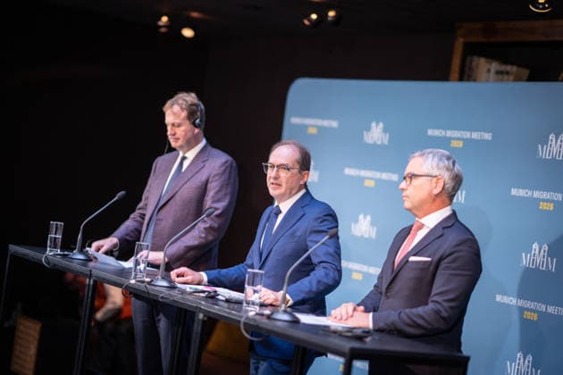 Jim O’Callaghan, Minister for the Interior of the Republic of Ireland and President of the EU Council, Alexander Dobrindt, German Federal Minister of the Interior, Magnus Brunner, EU Commissioner for Home Affairs and Migration (from left) during the opening remarks at the 2nd Munich Migration Meeting—a gathering of European ministers on the implementation of the