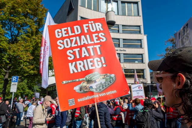 Social Protests Organized by the DGB EUR, Germany, Berlin, September 26, 2026 There’s Enough for Everyone, and Merz Must Go —posters, banners, and slogans against the federal government’s cuts to social benefits. Cutting Social Benefits —nationwide social protests organized by the DGB and its member unions under the slogan You’ve Earned It: Your Work, Your Health, Your Pension