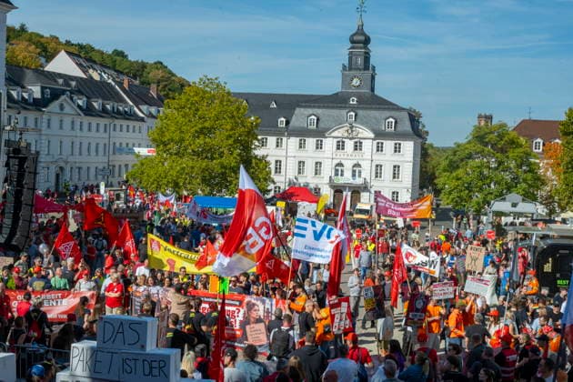 Thousands of demonstrators joined the German Trade Union Federation’s march in Saarbrücken and other cities on Saturday, September 26, 2026. The federal government’s reform agenda is not without controversy among the public. Most recently, the CDU’s historically poor results in the state elections were also bub