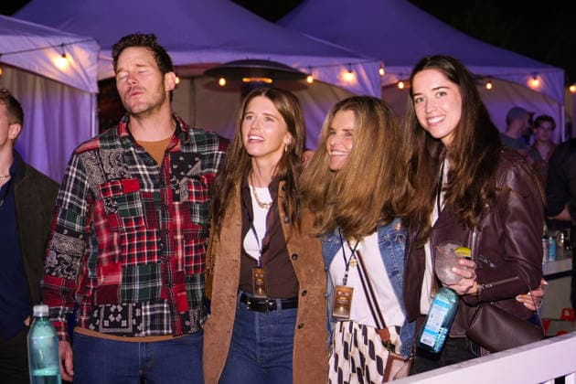 One805Live! benefit concert for first responders. Concert is held at Kevin Costner s estate in Carpinteria, USA Friday 25th September 2026. Actor, Chris Pratt and his wife Katherine Schwarzenegger along with his sister-in-law Christina Schwarzenegger and mother-in-law Maria Shriver, dance together together while the Temptations perform at the One805Live! benefit concert with proceeds benefitting first responders of Santa Barbara County. Carpinteria, USA, Friday 25th September 2026., Credit:JERRY PEREZ Jerry Perez - B6464 Avalon  Copyright: xJERRYxPEREZx xJerryxPerezx-xB6464x xAvalonx 1138353638