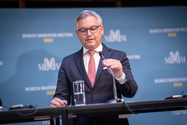 Magnus Brunner, EU Commissioner for Home Affairs and Migration, ÖVP, former Federal Minister of Finance of Austria 2nd Munich Migration Meeting: Meeting of European Ministers on the Implementation of the Migration Policy Shift, Munich, Bavaria, Germany, Hotel Bayerischer Hof