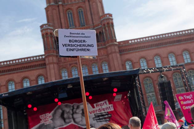 DGB Demonstration Against the Dismantling of the Welfare State September 26, 2026, Berlin, Germany: Demonstration and rally in front of the Rotes Rathaus as part of the DGB Day of Action against the dismantling of the welfare state and military buildup