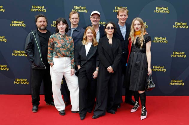 Sascha Gersack, Julia Goldberg, Sven Schelker, Karoline Schuch, Yorck Dippe, Almila Bagriacik, Lars Kraume, and Lilith Stangenberg at the premiere of the ARD crime drama *Tatort: Unter Freunden* at the 34th Filmfest Hamburg 2026 at Cinemaxx Dammtor in Hamburg, September 26, 2026 Foto:xC.xTamckex xFuturexImagex tatort_6941