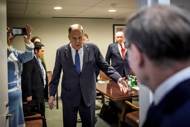 German Foreign Minister Johann Wadephul meets with his Russian counterpart, Sergei Lavrov, in New York, September 26, 2026. Photographed on behalf of the Federal Foreign Office, New York, New York Copyright: xDominikxButzmann AAx