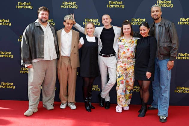 Daniel Zillmann, David Ali Rashed, Friederike Kempter, Leonard Fuchs, Lisa Hrdina, Tülin Sezgin, and Charles Booz Jakob at the premiere of the ZDFneo series *Nine to Five: Das Amt* at the 34th Filmfest Hamburg 2026 at Cinemaxx Dammtor in Hamburg, September 26, 2026 Foto:xC.xTamckex xFuturexImagex amt_6901