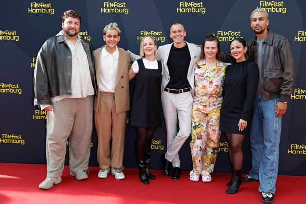 Daniel Zillmann, David Ali Rashed, Friederike Kempter, Leonard Fuchs, Lisa Hrdina, Tülin Sezgin, and Charles Booz Jakob at the premiere of the ZDFneo series *Nine to Five: Das Amt* at the 34th Filmfest Hamburg 2026 at Cinemaxx Dammtor in Hamburg, September 26, 2026 Foto:xC.xTamckex xFuturexImagex amt_6902