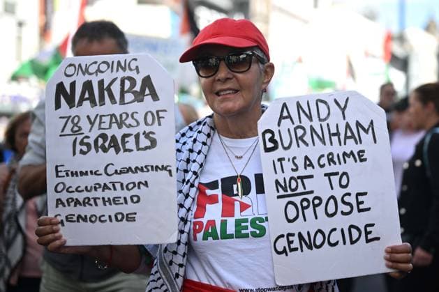 Pro-Palestinian protesters rally in Liverpool LIVERPOOL, UNITED KINGDOM - SEPTEMBER 26: Pro-Palestinian protesters gather at St George’s Plateau, calling on the British government to stop arms sales to Israel and impose sanctions, in Liverpool, United Kingdom, on September 26, 2026. The protesters march toward the area where the Labour Party s annual conference is scheduled to take place. Rasid Necati Aslim Anadolu Liverpool United Kingdom. Editorial use only. Please get in touch for any other usage.  Copyright: x2026xAnadoluxRasidxNecatixAslimx