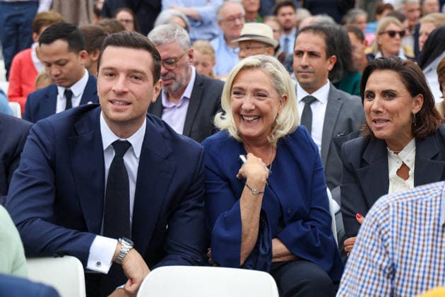 Jordan Bardella, Marine Le Pen, Laure Lavalette: Celebrities at Pope Leo XIV’s grand Mass on the Place de la Concorde in Paris on September 26, 2026. Between the Avenue des Champs-Élysées and the Place de la Concorde, 700,000 faithful and onlookers from all corners of the globe gathered to attend the Mass celebrated by the Holy Father. The apostolic journey, from September 25 to 28, 2026, will continue in Lourdes and Metz. Jacovides Moreau Bestimage Celebrities attending the grand Mass celebrated by Pope Leo XIV at the Place de la Concorde in Paris on September 26, 2026. Between the Avenue des Champs-Élysées and the Place de la Concorde, 700,000 worshippers and onlookers from around the world gathered to attend the Mass celebrated by the H  Copyright: xJACOVIDES-MOREAUx xBESTIMAGExJACOVIDES-MOREAUx xBESTIMAGEx