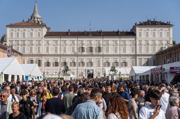 September 26, 2026, Turin, To, Italy: The Terra Madre event, the tasting event organized by Slow Food in the heart of the city. Turin, September 26, 2026 Turin Italy  - ZUMAa289 20260926_zia_a289_196 Copyright: xSelenexDanielex xAgfx