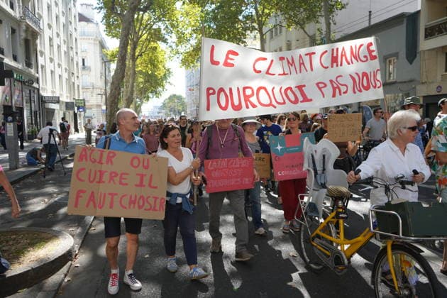 Climate and social justice march held in Lyon LYON, FRANCE - SEPTEMBER 26: Thousands of people take part in a march for climate, peace and social justice in Lyon, France, on September 26, 2026. The family-friendly procession sets off from Place Jean-Mace toward the banks of the Rhone. Organizers say nearly 10,000 people join the march, while the prefecture puts the figure at 5,000. Mathieu Prudhomme Anadolu Lyon France. Editorial use only. Please get in touch for any other usage.  Copyright: x2026xAnadoluxMathieuxPrudhommex
