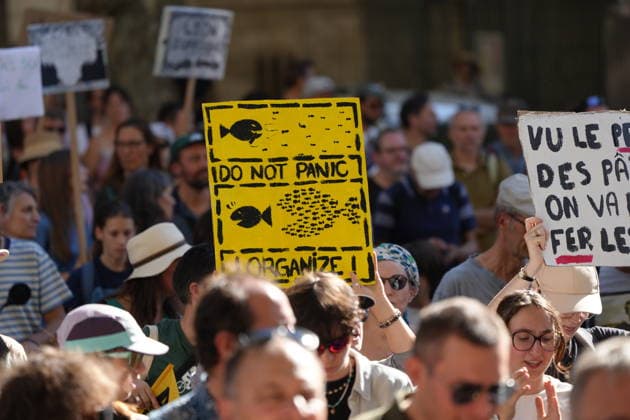 Climate and social justice march held in Lyon LYON, FRANCE - SEPTEMBER 26: Thousands of people take part in a march for climate, peace and social justice in Lyon, France, on September 26, 2026. The family-friendly procession sets off from Place Jean-Mace toward the banks of the Rhone. Organizers say nearly 10,000 people join the march, while the prefecture puts the figure at 5,000. Mathieu Prudhomme Anadolu Lyon France. Editorial use only. Please get in touch for any other usage.  Copyright: x2026xAnadoluxMathieuxPrudhommex