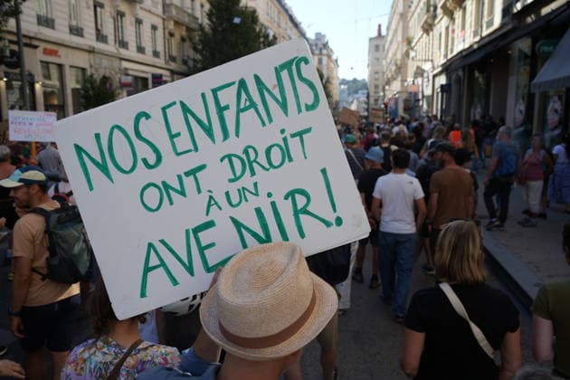Climate and social justice march held in Lyon LYON, FRANCE - SEPTEMBER 26: Thousands of people take part in a march for climate, peace and social justice in Lyon, France, on September 26, 2026. The family-friendly procession sets off from Place Jean-Mace toward the banks of the Rhone. Organizers say nearly 10,000 people join the march, while the prefecture puts the figure at 5,000. Mathieu Prudhomme Anadolu Lyon France. Editorial use only. Please get in touch for any other usage.  Copyright: x2026xAnadoluxMathieuxPrudhommex