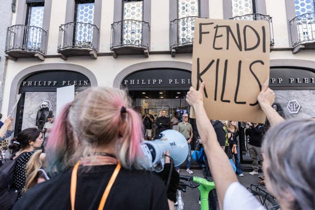 Protesters march against fur during Milan Fashion Week MILAN, ITALY - SEPTEMBER 26: Hundreds of people participate in an anti-fur march carrying protest banners and signs during Milan Fashion Week in Milan, Italy, on September 26, 2026. The initiative is part of a global campaign that has seen more than 240 demonstrations across 14 countries since its launch in January 2026. Andrea Carrubba Anadolu Milan Italy. Editorial use only. Please get in touch for any other usage.  Copyright: x2026xAnadoluxAndreaxCarrubbax
