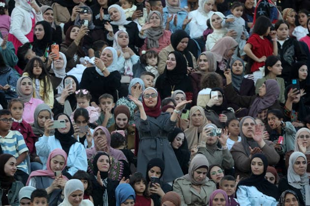 Mass Wedding Brings Together 44 Couples in Dura Brides and grooms take part in a mass wedding ceremony for 44 couples in Dura, near the West Bank city of Hebron, on September 26, 2026. Thousands of family members, residents and friends attended the celebration to mark the weddings. Photo by Mamoun Wazwaz apaimages Hebron West Bank Palestinian Territory 260926_Hebron_MW_1_00(5) Copyright: xapaimagesxMamounxWazwazx xapaimagesx