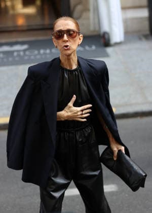 CÃ line Dion leaves her apartment in Paris for her show at the Plenitude Arena CÃ line Dion leaves her apartment in Paris for her show at the Plenitude Arena in Paris, France on september 26, 2026  Copyright: xDidierxFereyx