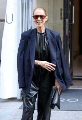CÃ line Dion leaves her apartment in Paris for her show at the Plenitude Arena CÃ line Dion leaves her apartment in Paris for her show at the Plenitude Arena in Paris, France on september 26, 2026  Copyright: xDidierxFereyx