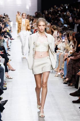 IPA89005071 - Milan, Milan Women™s Fashion Week Spring Summer 2027 - Women™s Fashion, Spring Summer 2027 - Ermanno Scervino fashion show - pictured on the runway: a model.  Copyright: xCinziaxCamelax xx IPA89005071