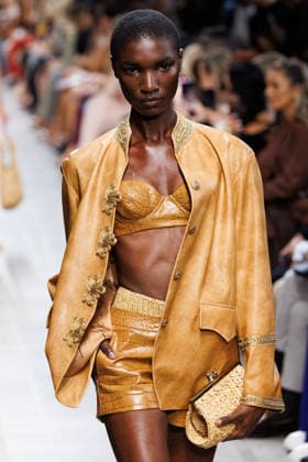 IPA89005114 - Milan, Milan Women™s Fashion Week Spring Summer 2027 - Women™s Fashion, Spring Summer 2027 - Ermanno Scervino fashion show - pictured on the runway: a model.  Copyright: xCinziaxCamelax xx IPA89005114