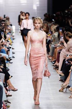IPA89005286 - Milan, Milan Women™s Fashion Week Spring Summer 2027 - Women™s Fashion, Spring Summer 2027 - Ermanno Scervino fashion show - pictured on the runway: a model.  Copyright: xCinziaxCamelax xx IPA89005286