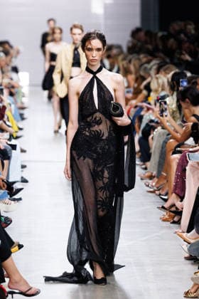 IPA89005324 - Milan, Milan Women™s Fashion Week Spring Summer 2027 - Women™s Fashion, Spring Summer 2027 - Ermanno Scervino fashion show - pictured on the runway: a model.  Copyright: xCinziaxCamelax xx IPA89005324