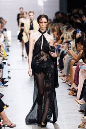 IPA89005325 - Milan, Milan Women™s Fashion Week Spring Summer 2027 - Women™s Fashion, Spring Summer 2027 - Ermanno Scervino fashion show - pictured on the runway: a model.  Copyright: xCinziaxCamelax xx IPA89005325