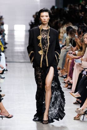 IPA89005330 - Milan, Milan Women™s Fashion Week Spring Summer 2027 - Women™s Fashion, Spring Summer 2027 - Ermanno Scervino fashion show - pictured on the runway: a model.  Copyright: xCinziaxCamelax xx IPA89005330