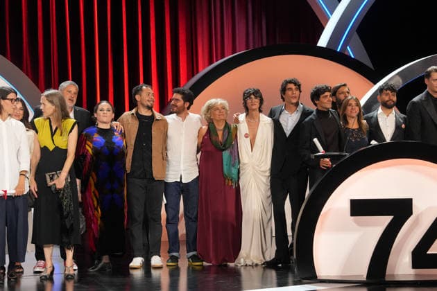 Closing Ceremony of the San Sebastián Film Festival Group photo of the award winners during the closing ceremony of the San Sebastián Film Festival at the Victoria Eugenia Theater on September 26, 2026, in San Sebastián, Guipúzcoa, Basque Country, Spain. The festival held its 74th edition from September 18 to 26, 2026. This year, it screened a total of 263 films from 47 countries and also marked José Luis Rebordinos’s final edition as director, after 16 years at the helm of the festival. SEPTEMBER 26, 2026 Spain  Copyright: xUnanuex 7803056