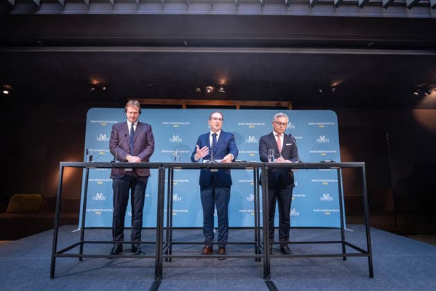 Jim O’Callaghan, Minister for the Interior of the Republic of Ireland and President of the EU Council, Alexander Dobrindt, German Federal Minister of the Interior, Magnus Brunner, EU Commissioner for Home Affairs and Migration (from left) delivering the opening remarks at the 2nd Munich Migration Meeting—a gathering of European ministers on the implementation of