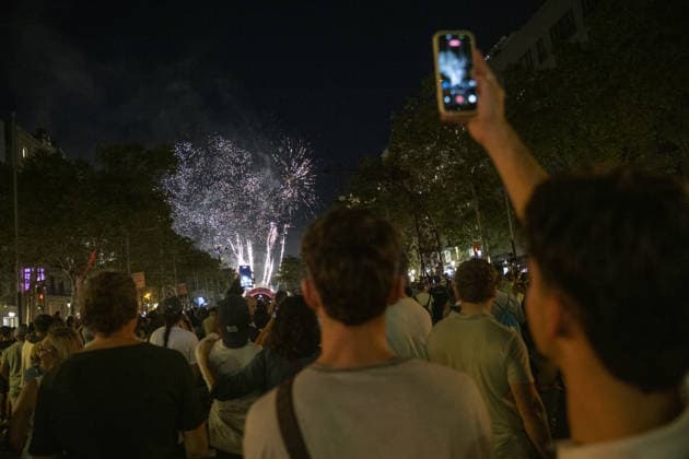 Barcelona holds correfoc fire parade for La Merce festivities BARCELONA, SPAIN - SEPTEMBER 26: Barcelona’s Passeig de Gracia hosts the La Merce correfoc, a parade featuring devils and fantastical creatures carrying pyrotechnics as part of the city’s festivities in Barcelona, Spain on September 26, 2026. The correfoc is a Catalan folk celebration in which groups dressed as devils move through the streets, releasing showers of sparks from pyrotechnic devices as some spectators dance and walk alongside them. Its current format emerged during La Merce in 1979, when spectators spontaneously joined a parade of dragons and devils. Rooted in older traditions involving fire and folk culture, the practice later spread across Catalonia. Lorena Sopena  Copyright: x2026xAnadoluxLorenaxSopenaxLopezx