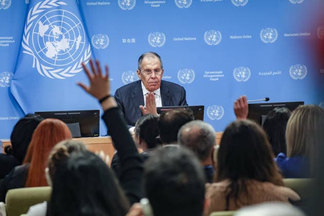 September 26, 2026, New York, New York, United States: Journalists raise their hands to question Russian Foreign Minister SERGEY LAVROV during his press conference at the UN following his address to the General Debate of UNGA81, amid continuing international tensions over RussiaÃ¢â‚¬â ¢s war in Ukraine and European security. New York United States - ZUMAo116 20260926_znp_o116_084 Copyright: xBiancaxOterox