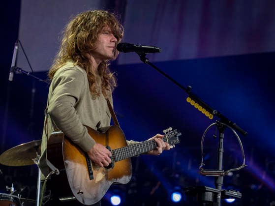 September 26, 2026, Virginia Beach, Virginia, USA: JESSE WELLES performs at Farm Aid 2026.. Through music and family farm produced food, and farmer presentations, this annual festival shines a spotlight on the critical need for family farms to succeed. Virginia Beach USA - ZUMAd155 20260926_znp_d155_030 Copyright: xSuexDorfmanx