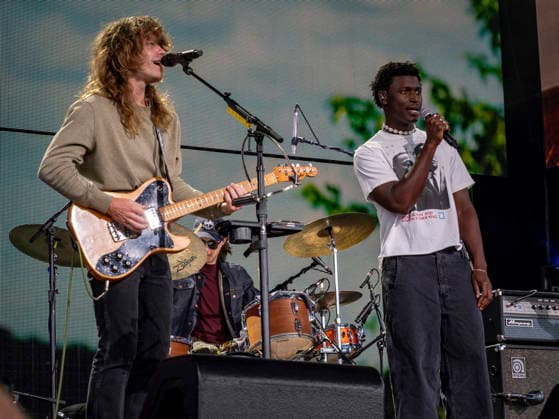 September 26, 2026, Virginia Beach, Virginia, USA: JESSE WELLES and MON ROVIA perform at Farm Aid 2026. Through music and family farm produced food, and farmer presentations, this annual festival shines a spotlight on the critical need for family farms to succeed. Virginia Beach USA - ZUMAd155 20260926_znp_d155_025 Copyright: xSuexDorfmanx