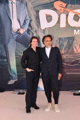 Digger Film Photocall in Mexico City (L-R) American actor Tom Cruise and Director Alejandro Gonzalez Inarritu attend the Digger Photocall at the Four Seasons Hotel Mexico Cityl on September 26, 2026 in Mexico City, Mexico. (Photo by Yamak Perea Eyepix Group) Copyright: xYamakxPerea xEyepixxGroupx YP_26092026_197903