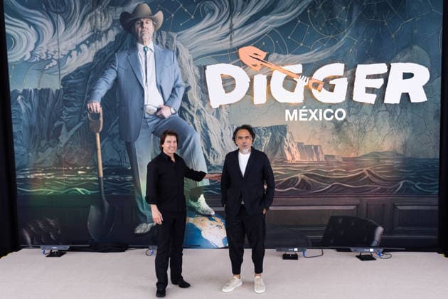 September 26, 2026, Mexico City, Mexico: US actor TOM CRUISE and Mexican director ALEJANDRO GONZALEZ INARRITU took part in the Digger photocall in Mexico City as part of the films promotional activities. The film marks the first collaboration between Cruise and Inarritu. Mexico City Mexico - ZUMAl178 20260926_znp_l178_008 Copyright: xCristianxLeyvax