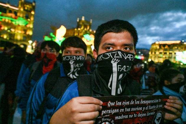 September 26, 2026: TO-45252-MEXICO , September 26, 2026. Parents of the 43 missing students from Ayotzinapa, joined by activist groups and members of civil society, marched along the Mexican capital& 039;s main avenues to demand that the government investigate the whereabouts of the students from the Isidro Burgos rural school in Iguala, Guerrero. Today in Mexico City. Clasos.com.mx - ZUMAcs4_ 20260926_faa_cs4_085 Copyright: xJavierxLiraxOterox