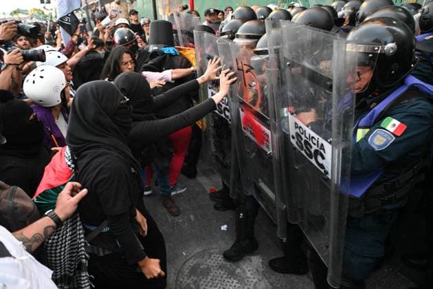 September 26, 2026: TO-45252-MEXICO , September 26, 2026. Parents of the 43 missing students from Ayotzinapa, joined by activist groups and members of civil society, marched along the Mexican capital& 039;s main avenues to demand that the government investigate the whereabouts of the students from the Isidro Burgos rural school in Iguala, Guerrero. Today in Mexico City. Clasos.com.mx - ZUMAcs4_ 20260926_faa_cs4_088 Copyright: xJavierxLiraxOterox