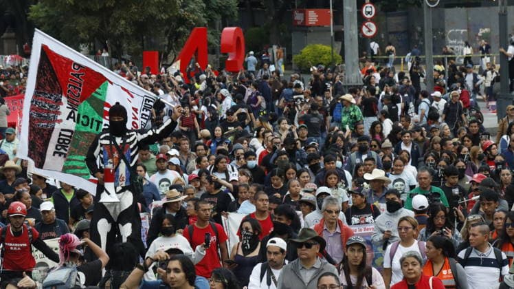 September 26, 2026, Mexico City, Mexico City, mexico: Parents of the 43 Ayotzinapa student-teachers are leading the march marking 12 years since the students disappearance. Chanting They were taken alive, we want them back alive! and carrying photographs of the students, hundreds of people are marching from the Angel of Independence to the ZoÂ³calo. Mexico City mexico - ZUMAt178 20260926_zip_t178_006 Copyright: xNadiaxTecuapetlax