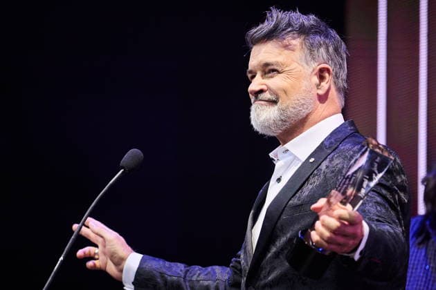 September 26, 2026, Toronto, On, Canada: Roch Voisine speaks after being inducted into the Canadian Songwriters Hall of Fame on stage in Toronto, on Saturday, Sept. 26, 2026. Toronto Canada  - ZUMAc35_ 20260926_zaf_c35_150 Copyright: xSammyxKoganx