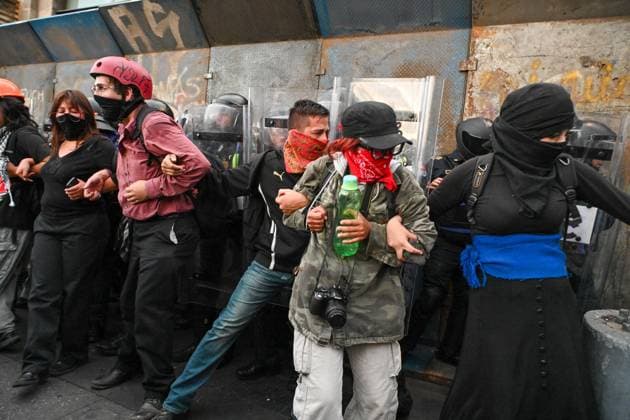 September 26, 2026: TO-45252-MEXICO , September 26, 2026. Parents of the 43 missing students from Ayotzinapa, joined by activist groups and members of civil society, marched along the Mexican capital& 039;s main avenues to demand that the government investigate the whereabouts of the students from the Isidro Burgos rural school in Iguala, Guerrero. Today in Mexico City. Clasos.com.mx - ZUMAcs4_ 20260926_faa_cs4_061 Copyright: xJavierxLiraxOterox