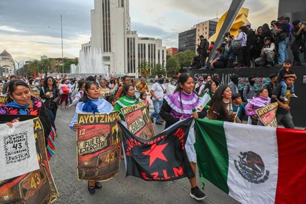 September 26, 2026: TO-45252-MEXICO , September 26, 2026. Parents of the 43 missing students from Ayotzinapa, joined by activist groups and members of civil society, marched along the Mexican capital& 039;s main avenues to demand that the government investigate the whereabouts of the students from the Isidro Burgos rural school in Iguala, Guerrero. Today in Mexico City. Clasos.com.mx - ZUMAcs4_ 20260926_faa_cs4_040 Copyright: xJavierxLiraxOterox